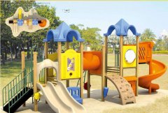 讓每一個(gè)小寶貝懂得游樂場(chǎng)所的安全守則