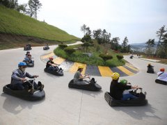 <font color='221216'>景區公園廣場戶外游樂設施要怎么買</font>